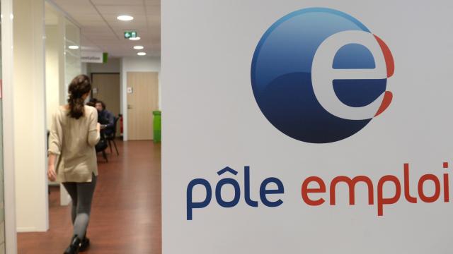 Pôle-emploi-panneau